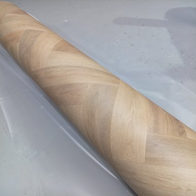 Suelo vinílico PVC efecto madera en espiga – resistente, elegante y sin obras - Imagen 3