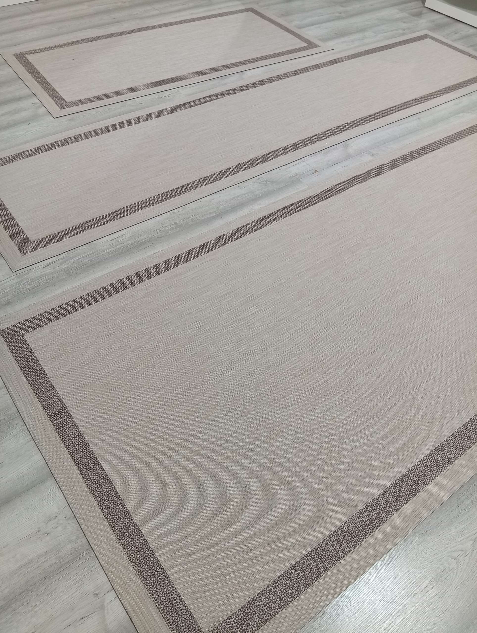 Alfombra Vinílica Teplón Premium a Medida | Dobles Cenefas – Fácil Limpieza V119 - Imagen 6