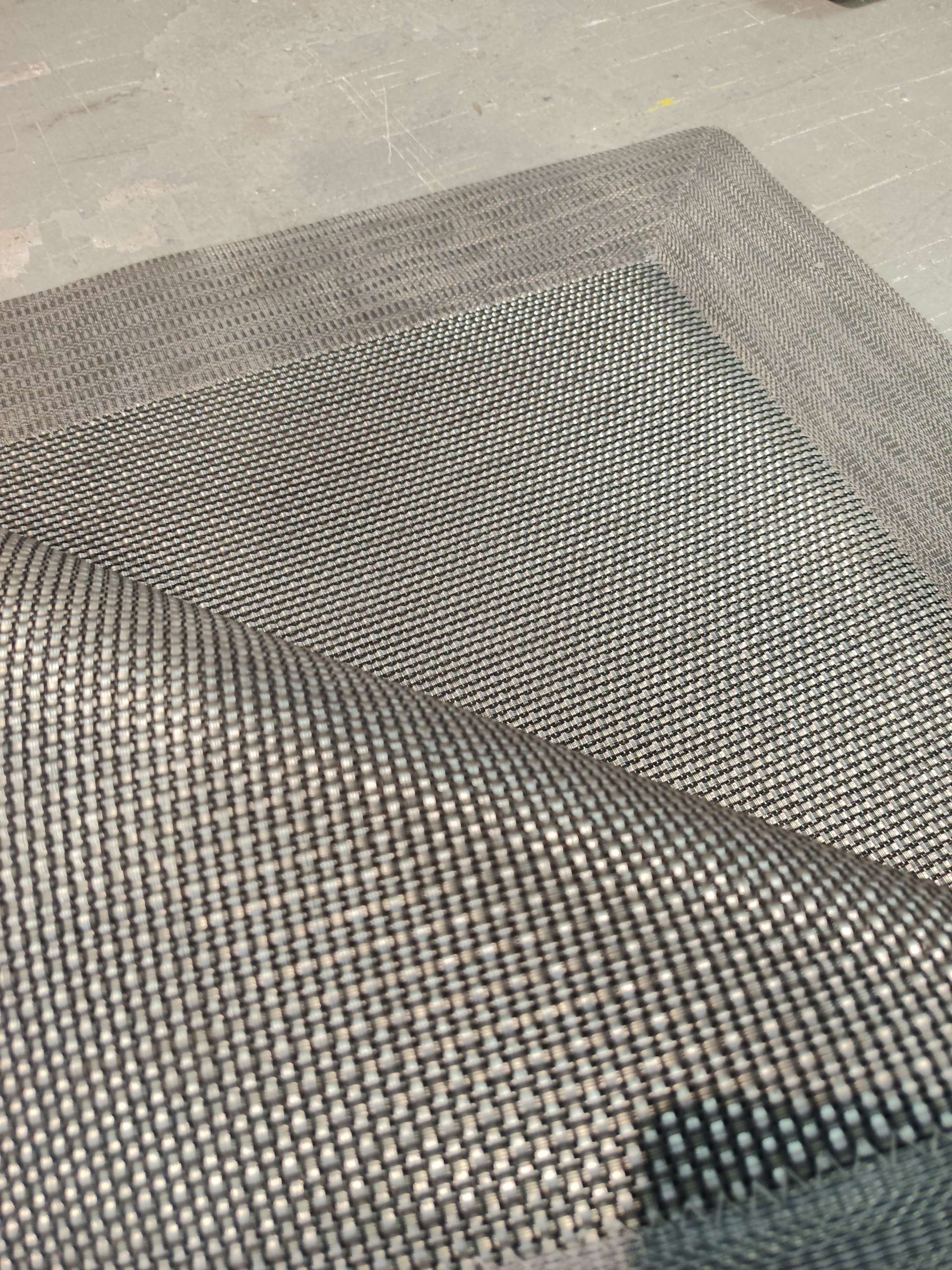 Alfombra 1.70 X 3.10 vinilo PLATA Y METALICO