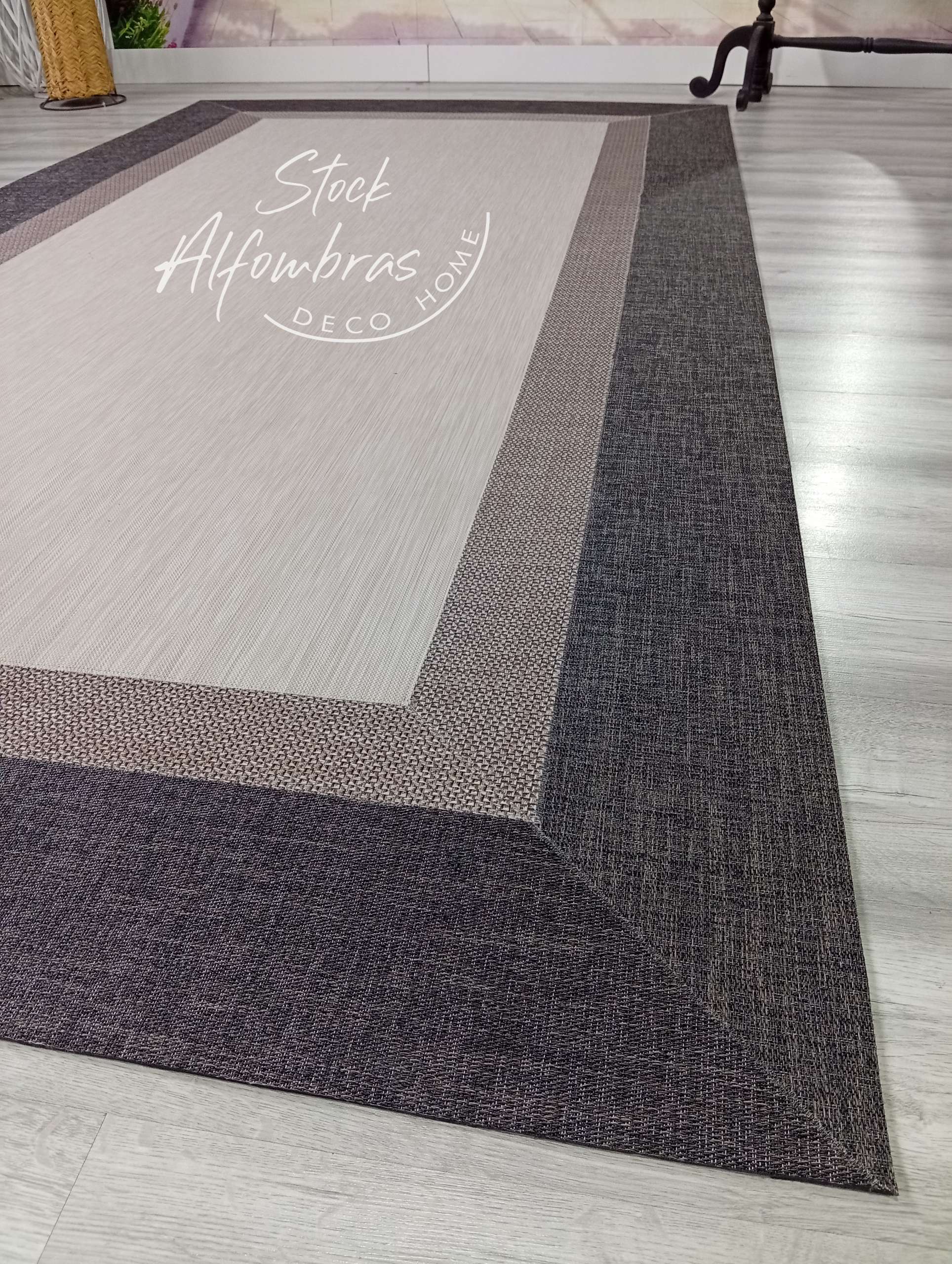 Alfombras estándar Vinilo Teplón Premium Doble Cenefa · La favorita